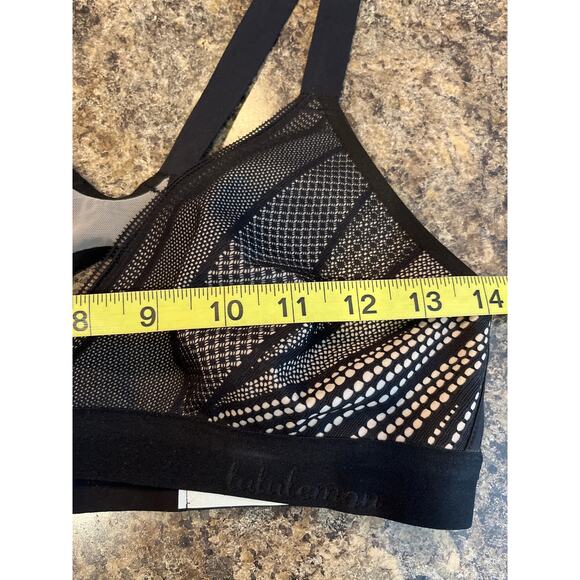 Lululemon NEW Awake to Lace Bra Size 32C Black and Barely Beige - Picture 10 of 11